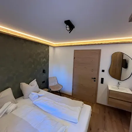 בקתה Kirchberg L *