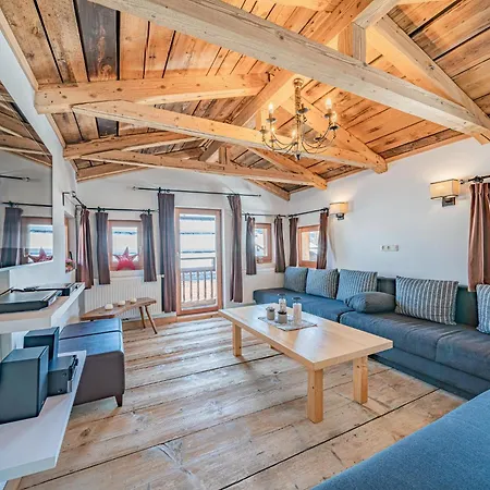 Kirchberg L קירשברג אין טירול